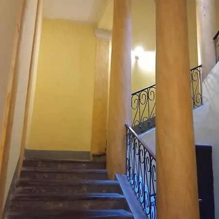 A Palazzo Montani Palmeri Appartement