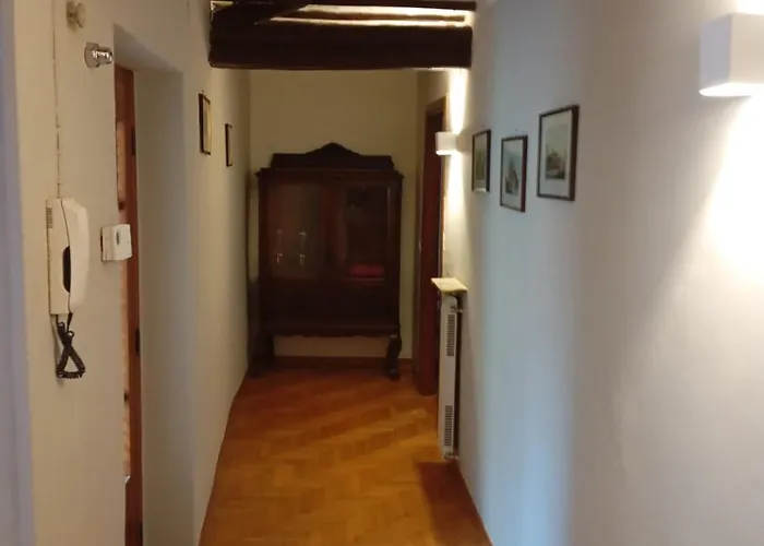 A Palazzo Montani Palmeri سبوليتو